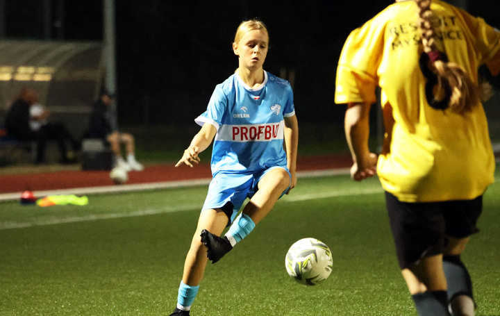 CLJ U16 BENIAMINEK RESPEKT (24)