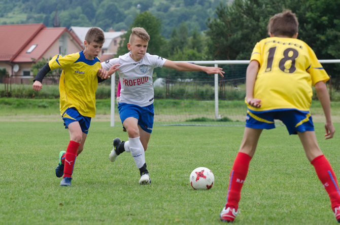 beniaminek_2004_igloopol1