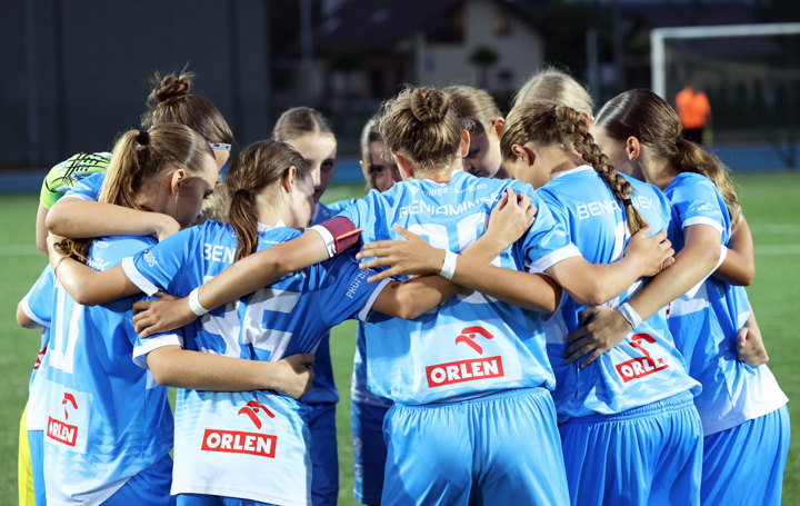 CLJ U16 BENIAMINEK RESPEKT (11)