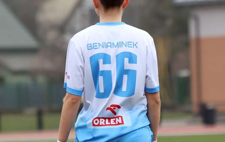 BEN RES U18 (86)