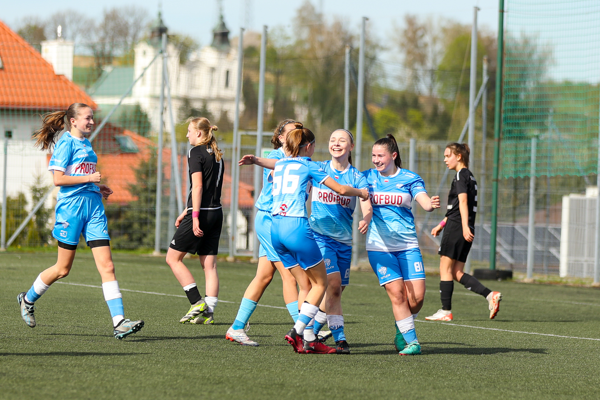 CLJ U-16 GIRLS: BENIAMINEK PROFBUD KROSNO – GÓRNIK ŁĘCZNA / 7.04.2024