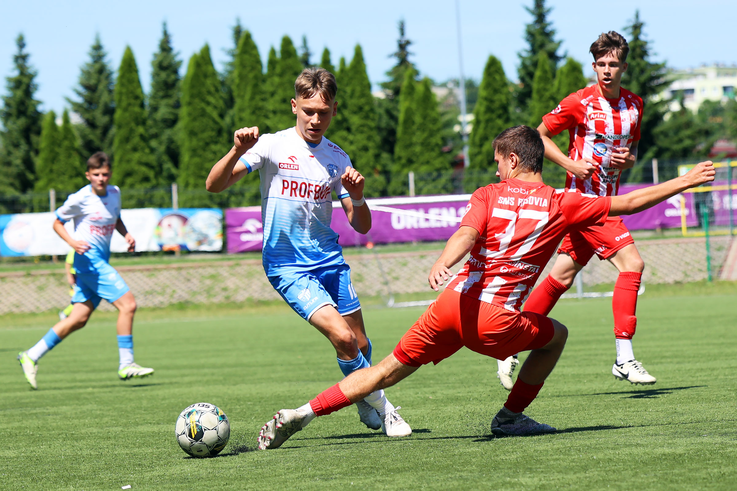 U-17: RESOVIA RZESZÓW - BENIAMINEK PROFBUD KROSNO / 15.06.2024