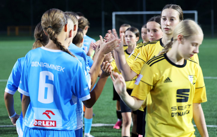 CLJ U16 BENIAMINEK RESPEKT (9)