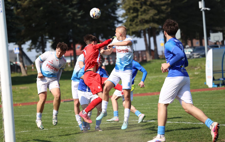 BEN SOK U18 (82)