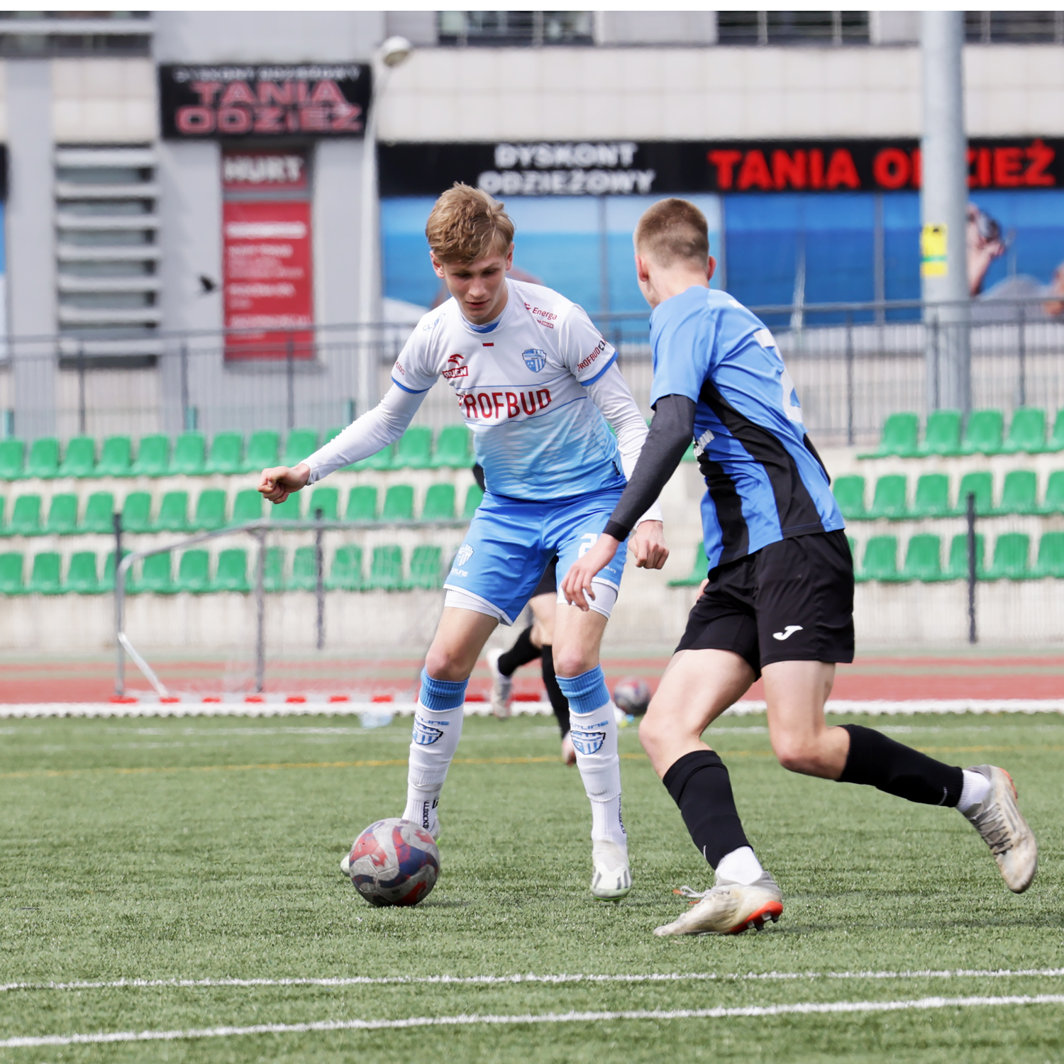 U-17: JKS JAROSŁAW - BENIAMINEK PROFBUD KROSNO / 20.04.2024